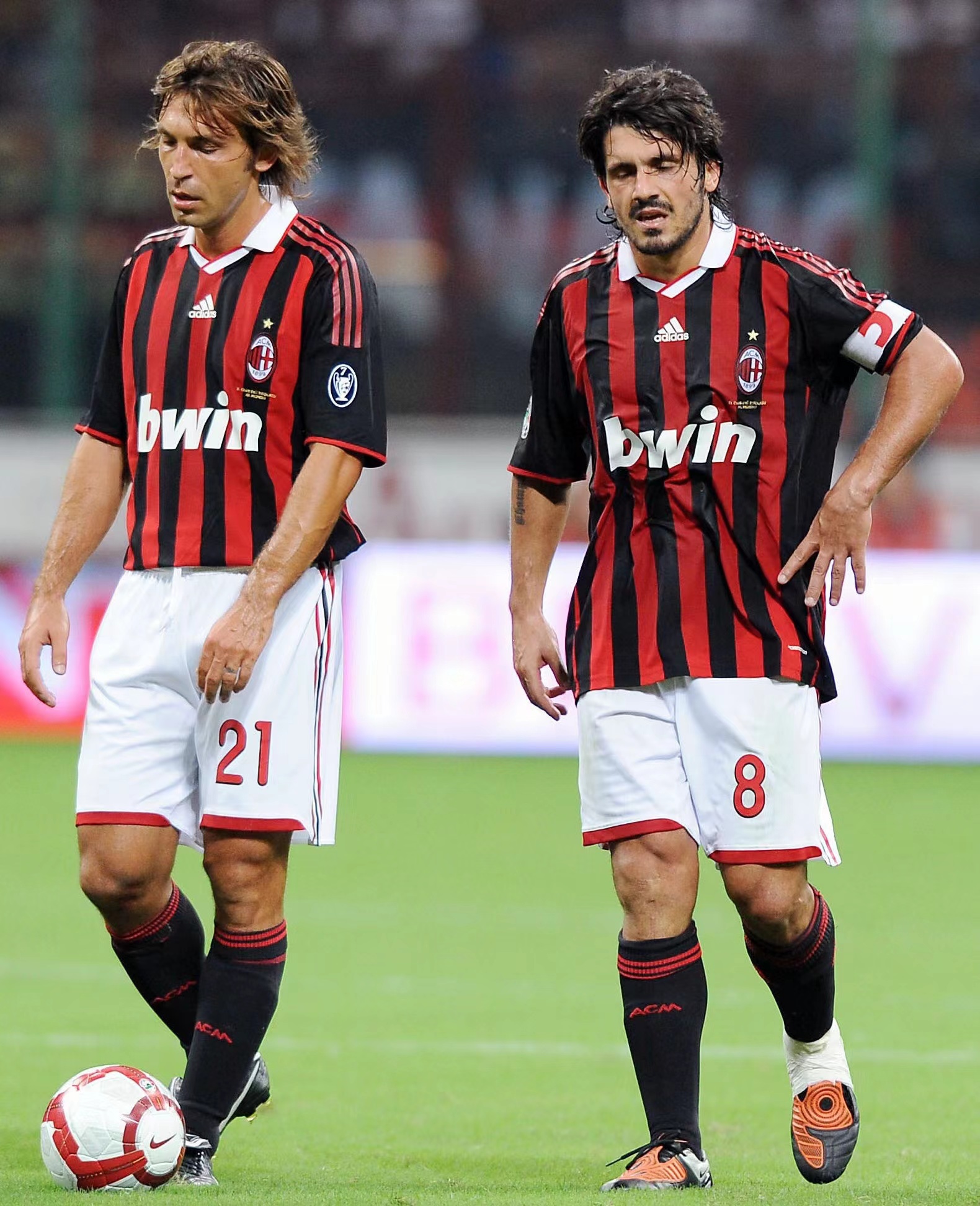 韩媒：英冠、比甲一些球队有意韩国国脚前锋全晋旴（韩媒：英冠与比甲多队有意引进韩国国脚前锋全晋旴）