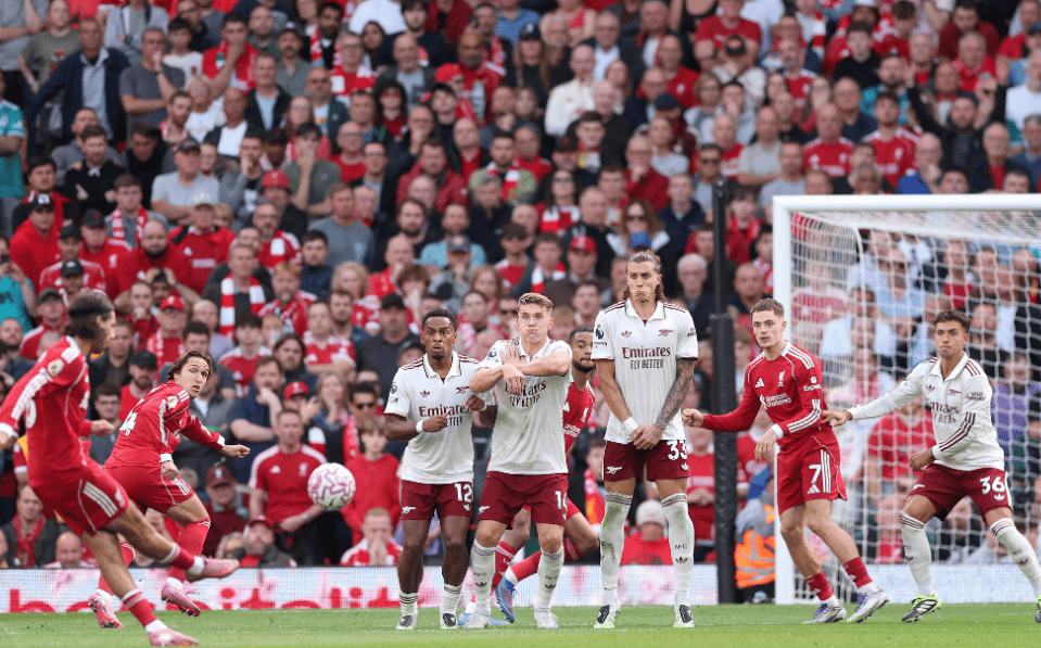 FIFA女足最新排名：中国女足下降一位至世界第17，亚洲第四（FIFA女足排名更新：中国队降至世界第17，位列亚洲第4）