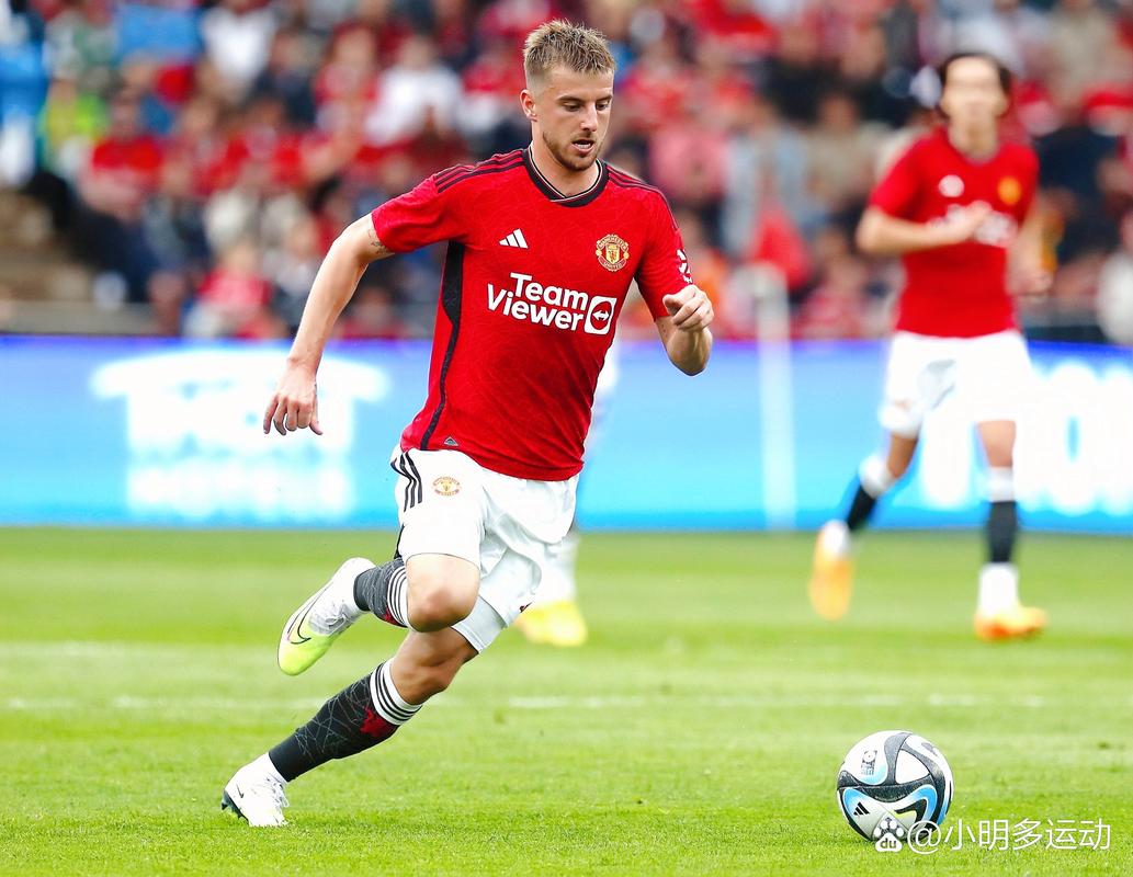 杜兰特半场20分，谢泼德高效，火箭半场57-57独行侠（杜兰特半场轰20分，谢泼德高效发挥，火箭与独行侠半场战成57平）