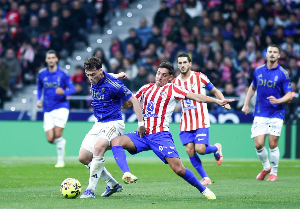 杜锋笑称球迷喊徐杰声音更大，广东男篮感谢武汉赛区（杜锋打趣：球迷为徐杰呐喊最响，广东男篮向武汉赛区致谢）