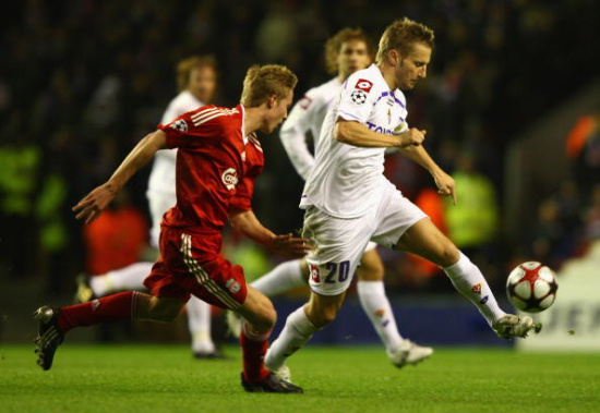 迪洛伦佐：赛后会和孔蒂复盘比赛；欧冠还有两轮还有机会晋级（迪洛伦佐：赛后与孔蒂复盘；欧冠还剩两场仍有出线希望）