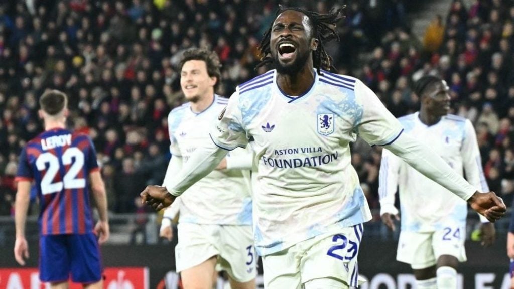 62330人来到梭鱼湾观看中超收官战，赛季总数突破93万（梭鱼湾迎62330名球迷观战中超收官战，赛季总观众数突破93万）