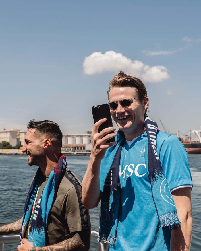 齐沃：利物浦能为重要比赛调整状态；萨拉赫？他是世界级球员（齐沃：利物浦能在关键战前找回状态；萨拉赫是世界级球员）