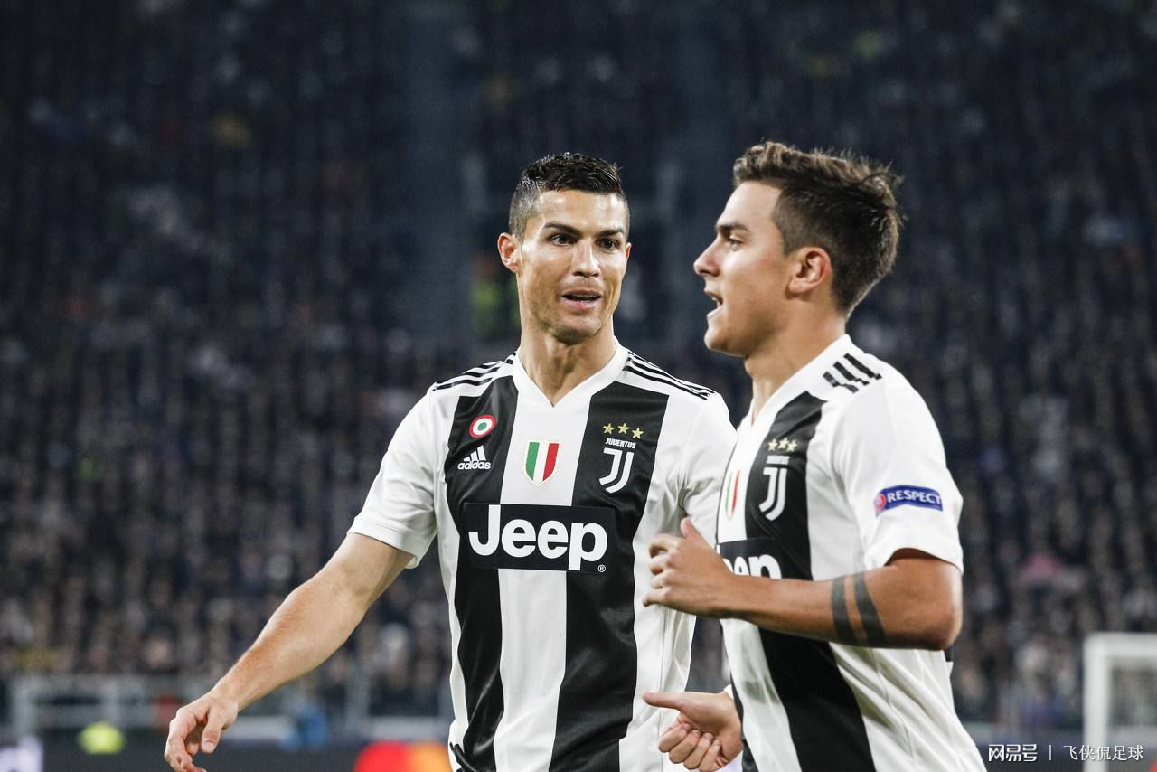 曼联狂丢21球暴露防守隐患，明夏抢免费英超铁卫！阿莫林欲签嫡系（曼联后防连丢21球显隐患，明夏盯上免签英超铁卫，阿莫林力邀爱将加盟）