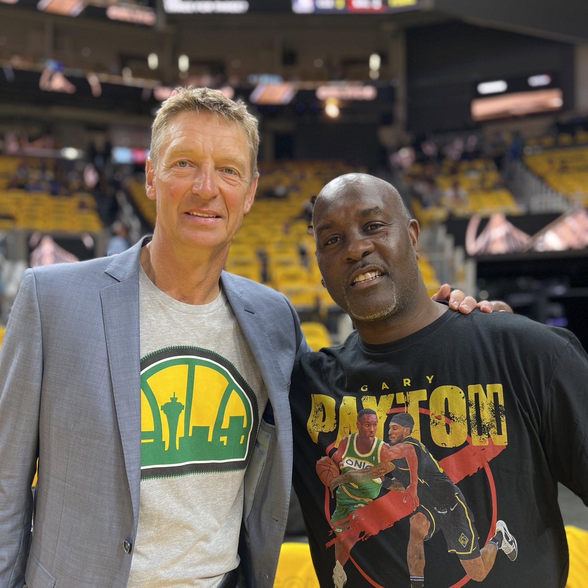 界范围内体 界范围内体